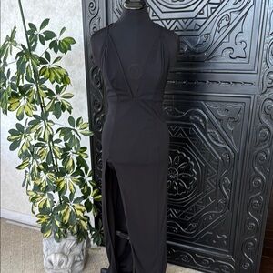 Elegant Black Evening Dress